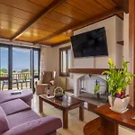 Casa Deffenu Vista Mare Porto Frailis بيت للعطل *