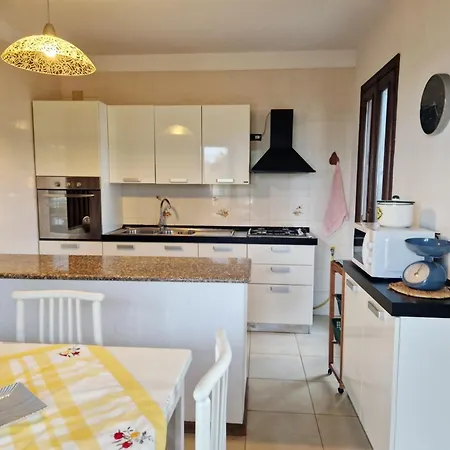 بيت للعطل Casa Deffenu Vista Mare Porto Frailis *