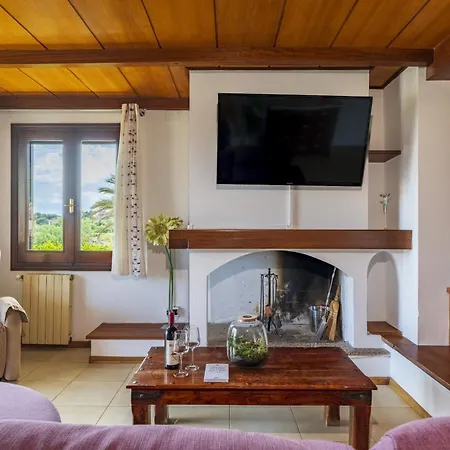 Casa Deffenu Vista Mare Porto Frailis Feriehus