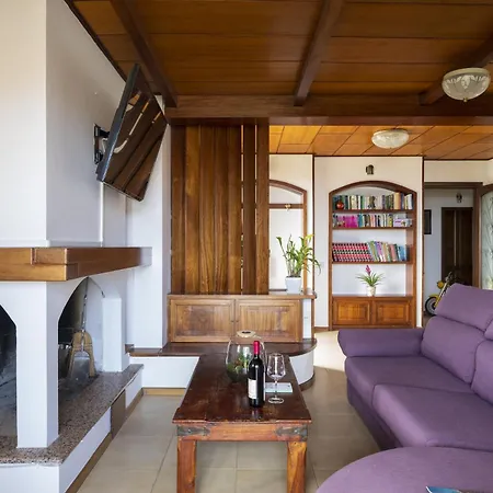 Feriehus Casa Deffenu Vista Mare Porto Frailis Àrbatax